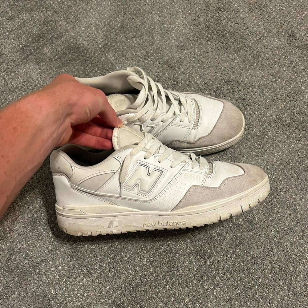Used men’s size 13 New Balance 550’s
